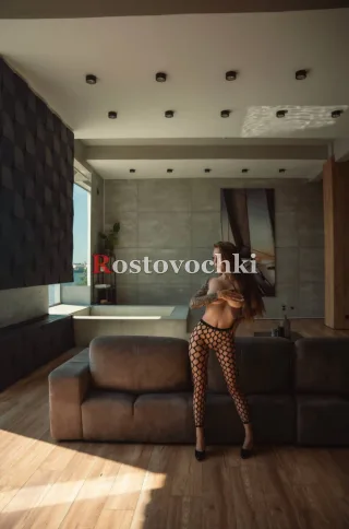 Гелла — проститутка в районе Левенцовский