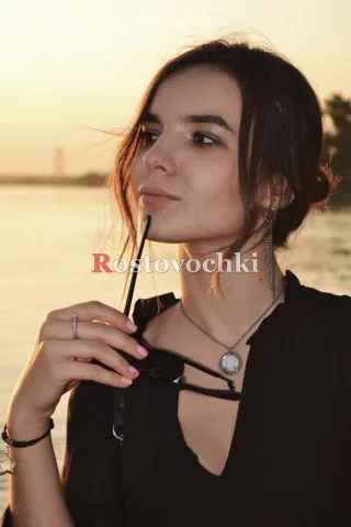 Земфира — проститутка в районе Ленинский