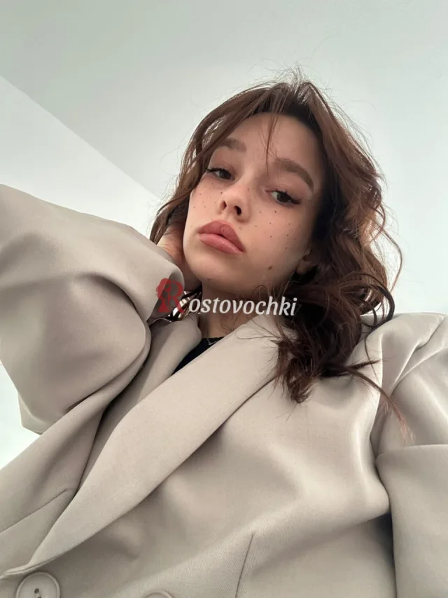 Anya — главное фото